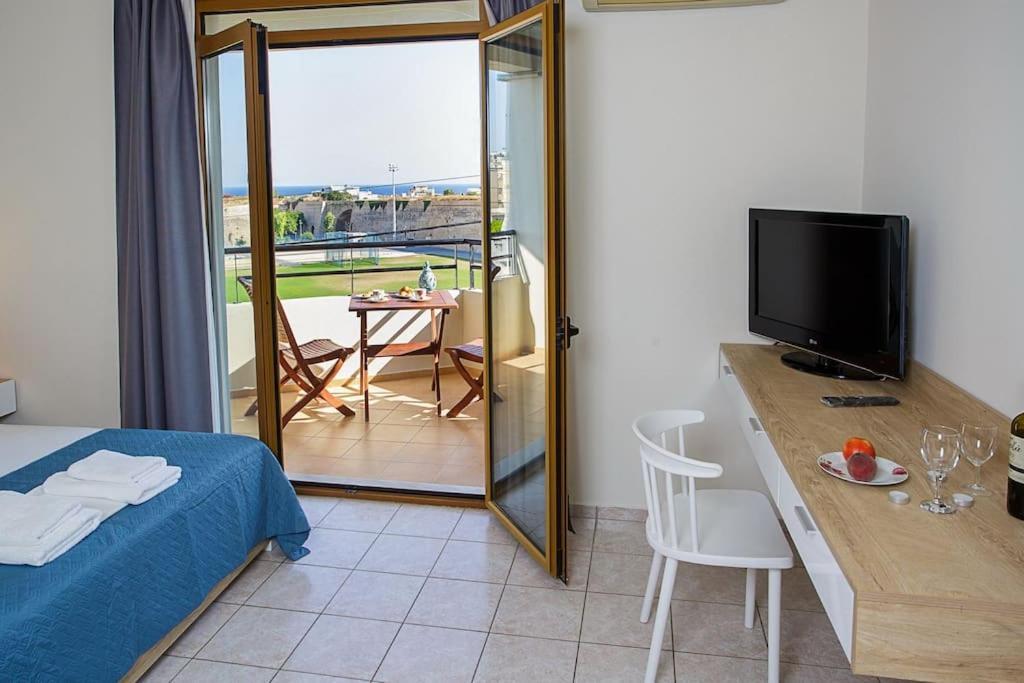 Piranthou Studios & Apartments Heraklion  Bagian luar foto