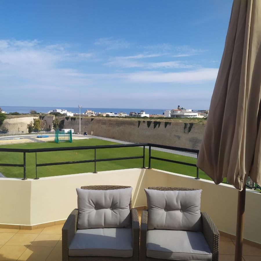 Piranthou Studios & Apartments Heraklion  Bagian luar foto