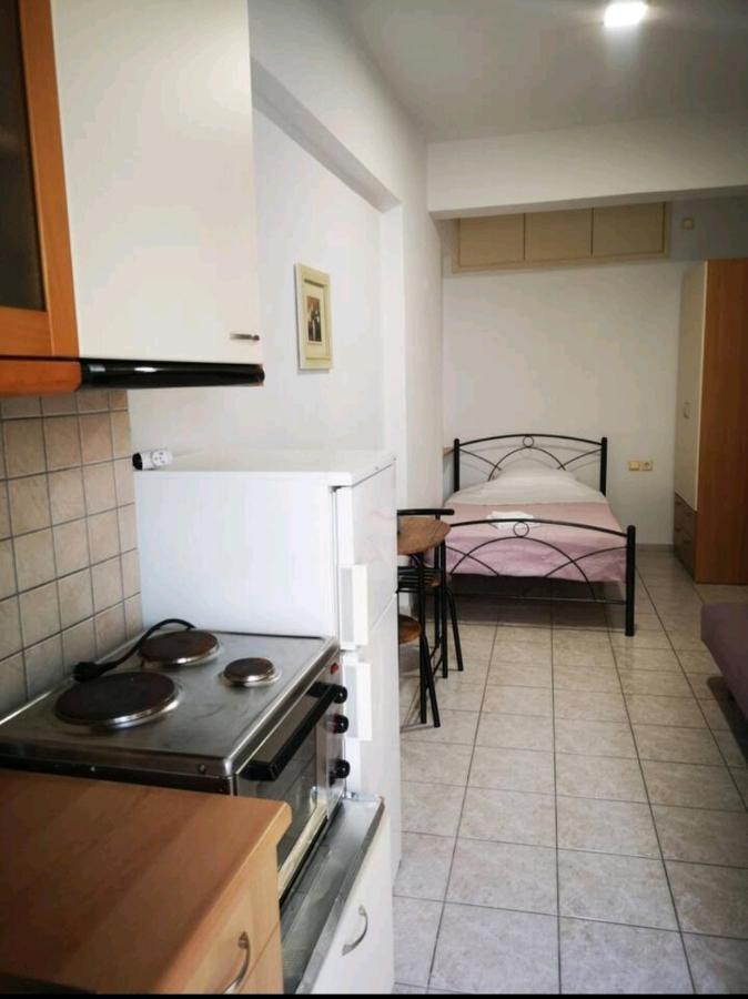 Piranthou Studios & Apartments Heraklion  Bagian luar foto